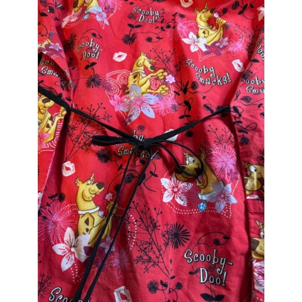 Womens Scooby Doo Vneck Nurse Medial Vet Scrub Back Tie Size Small 6960C - Picture 4 of 6